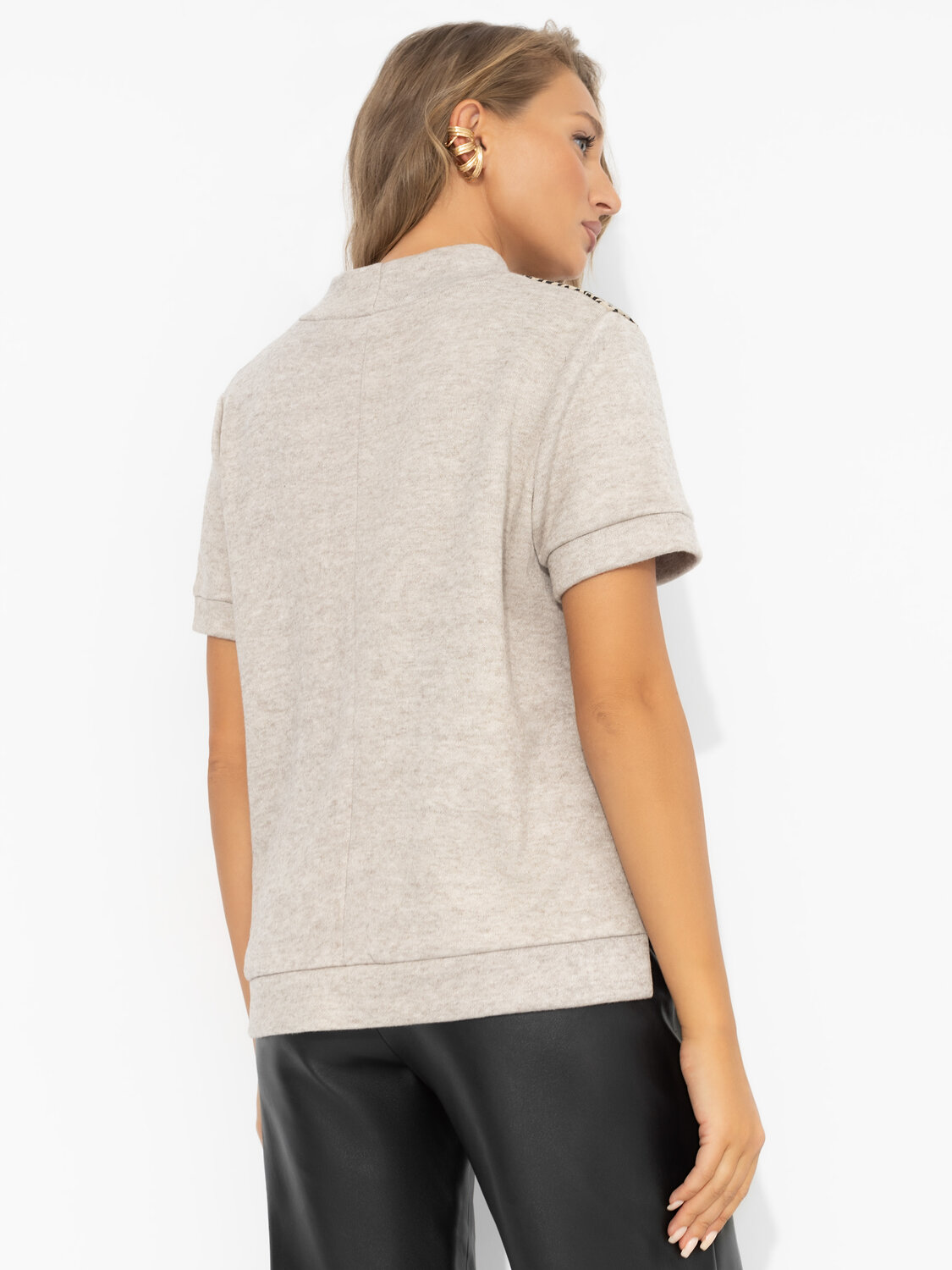 CHARUTTI Водолазка 565998 12284 Бежевый