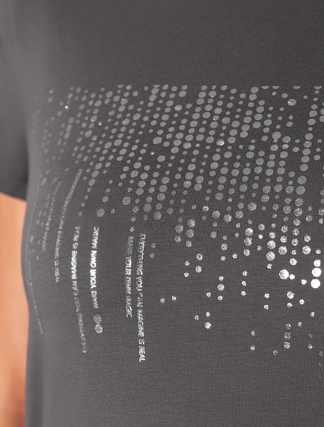 VILATTE Футболка 567419 D49.123 т.серый_дождь