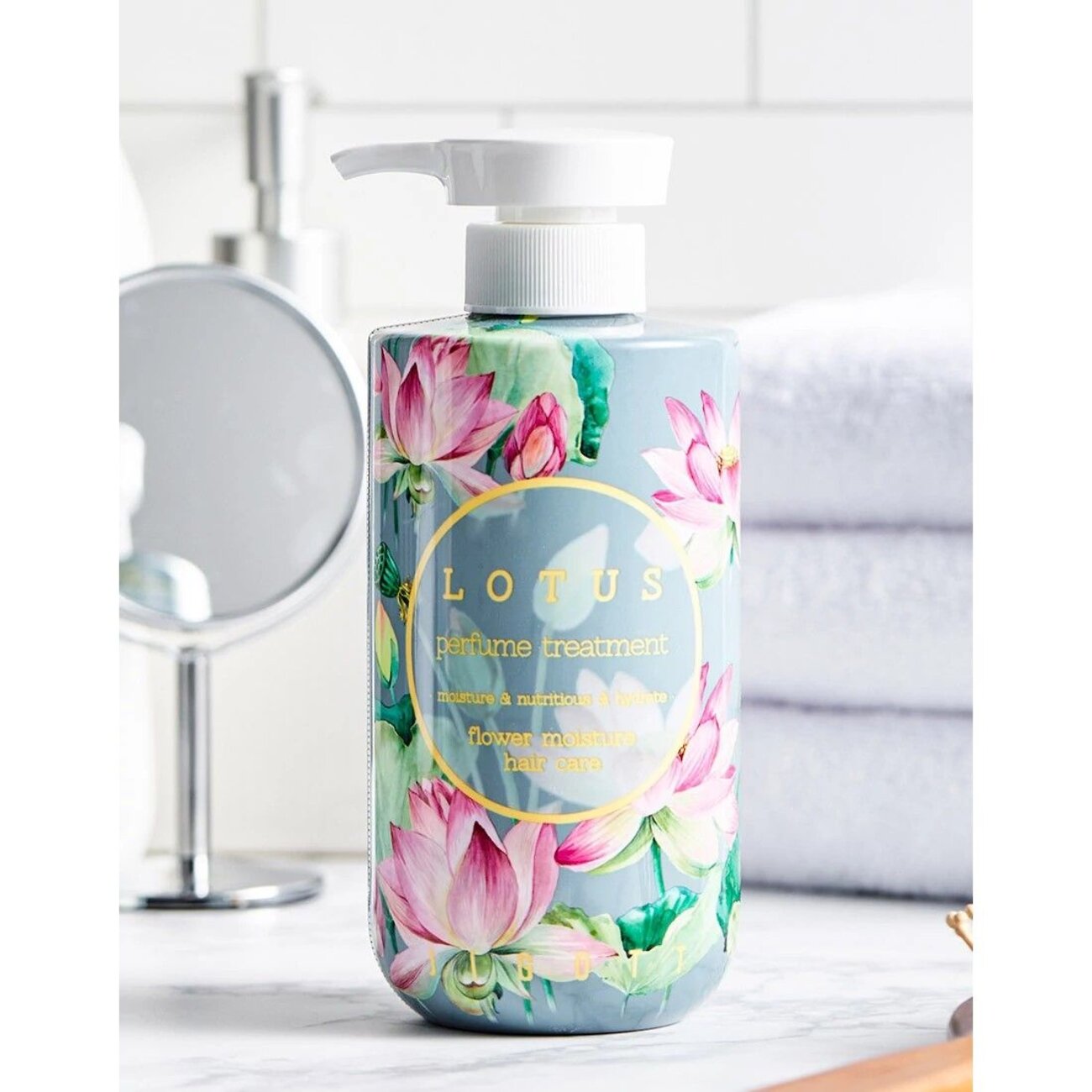 Jigott Парфюмированная маска для волос с экстрактом лотоса / Lotus Perfume Treatment, 500 мл 567922 19800 