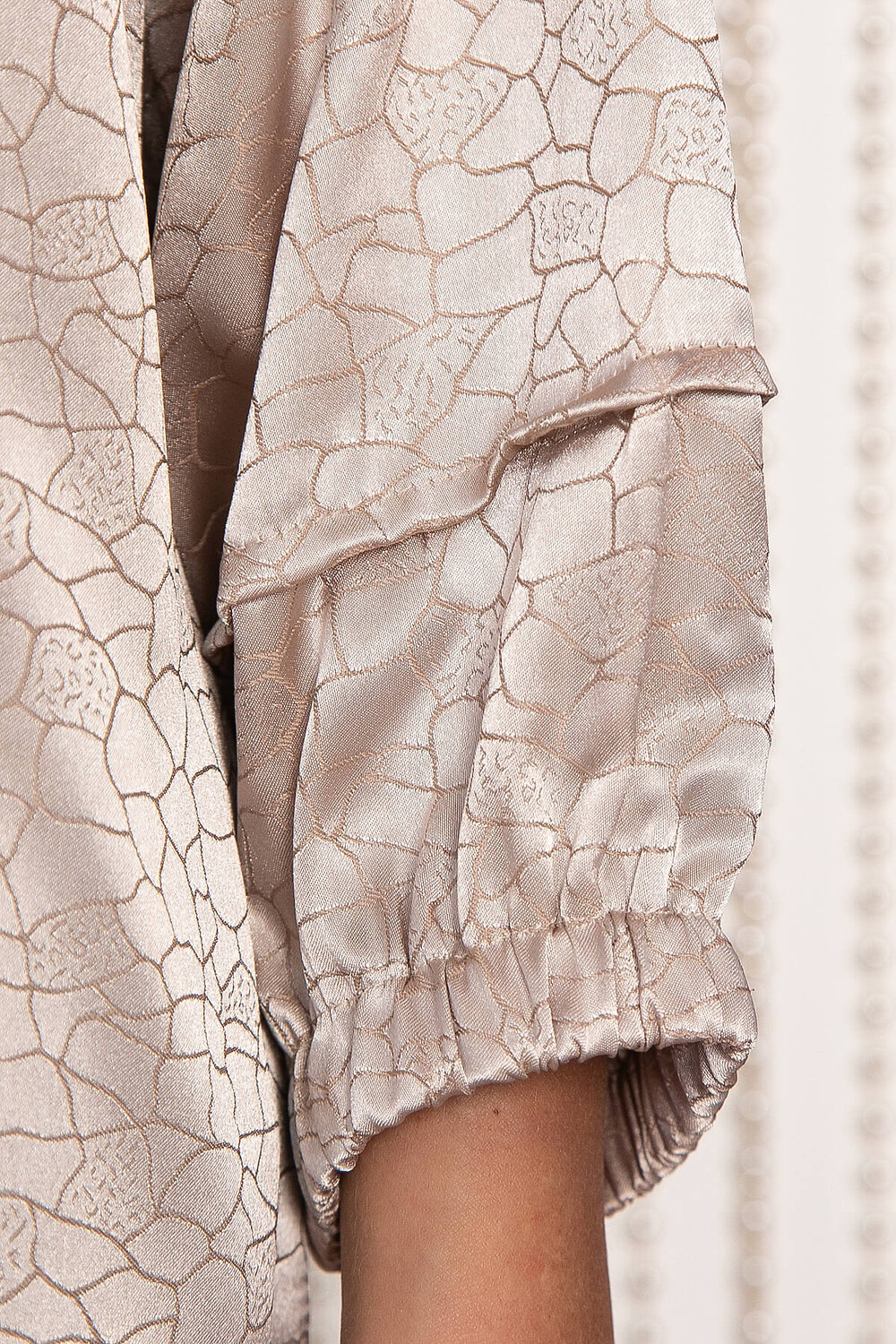 LT Collection Блуза 568313 Б14757-18М бежевый