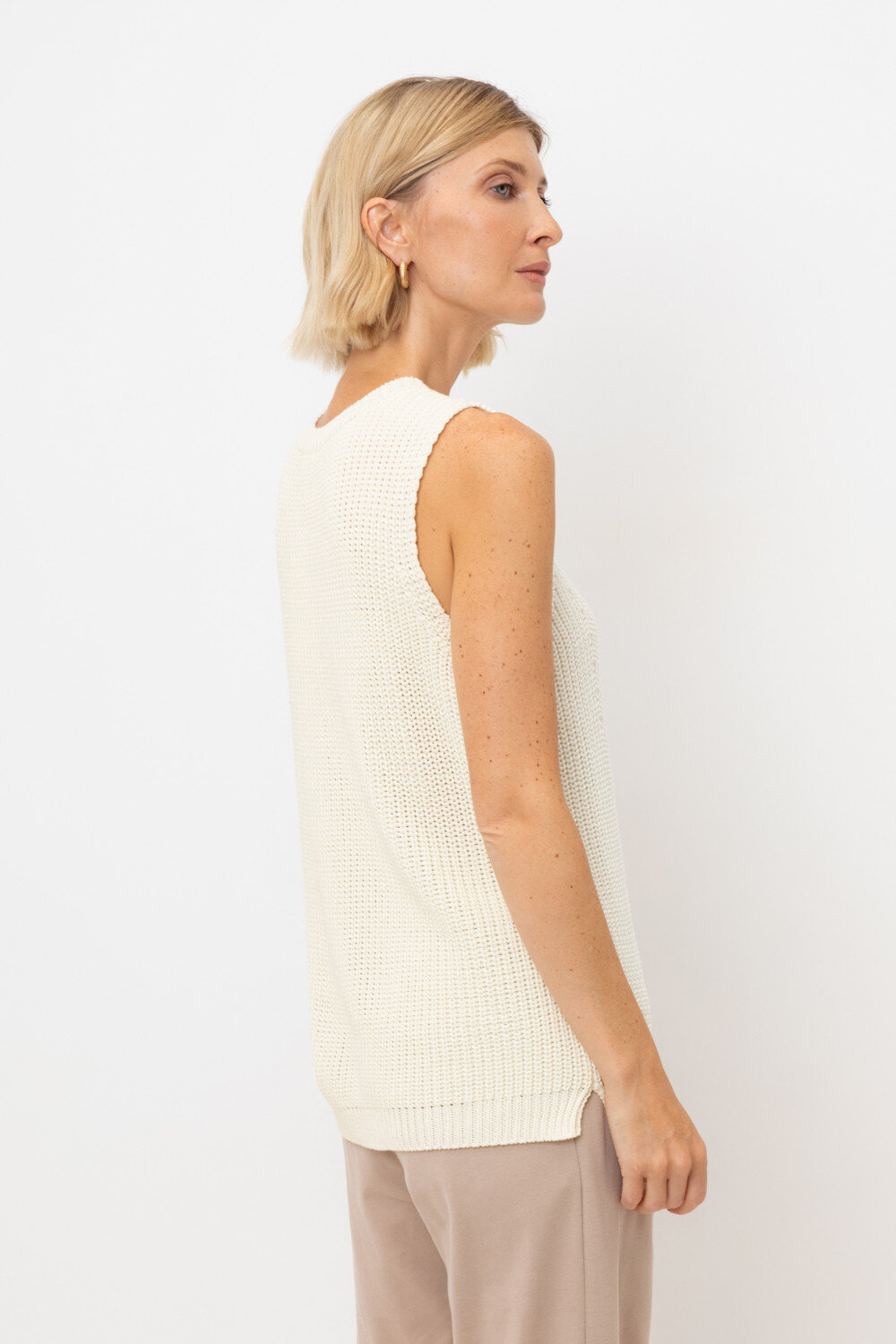 VERY NEAT Топ 568536 ЕВ 30206 бежевый