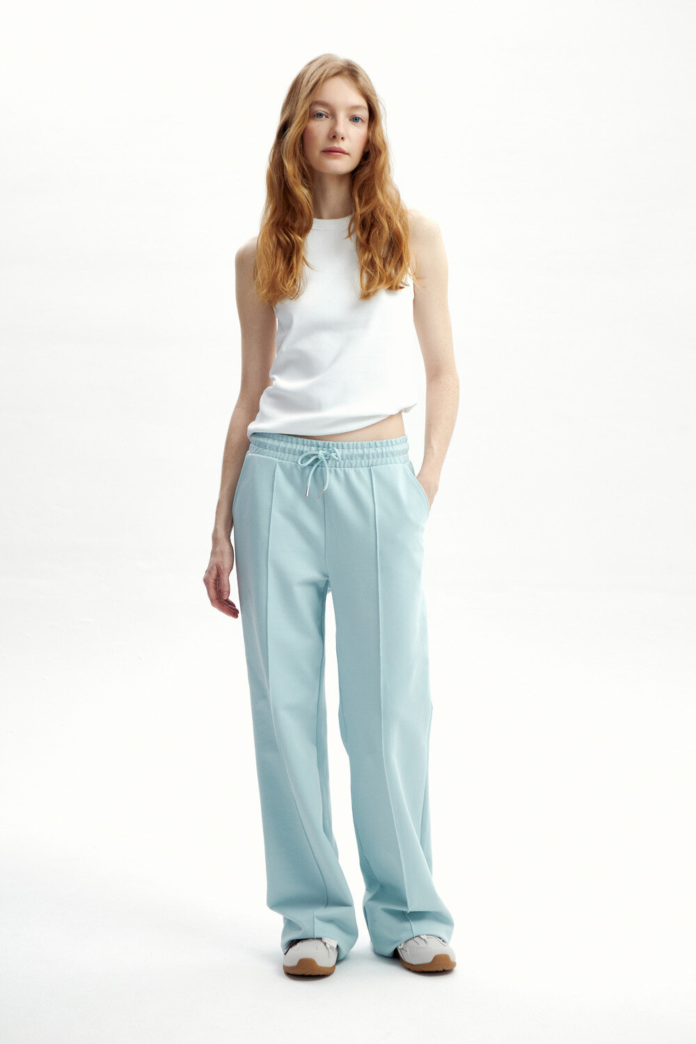 VERY NEAT Брюки 568571 ЕВТ 4153 минт