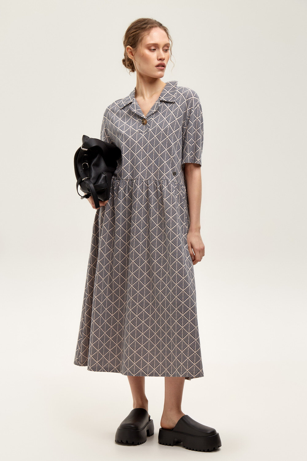 VERY NEAT Платье 568576 ЕВТ 5071 бежевый