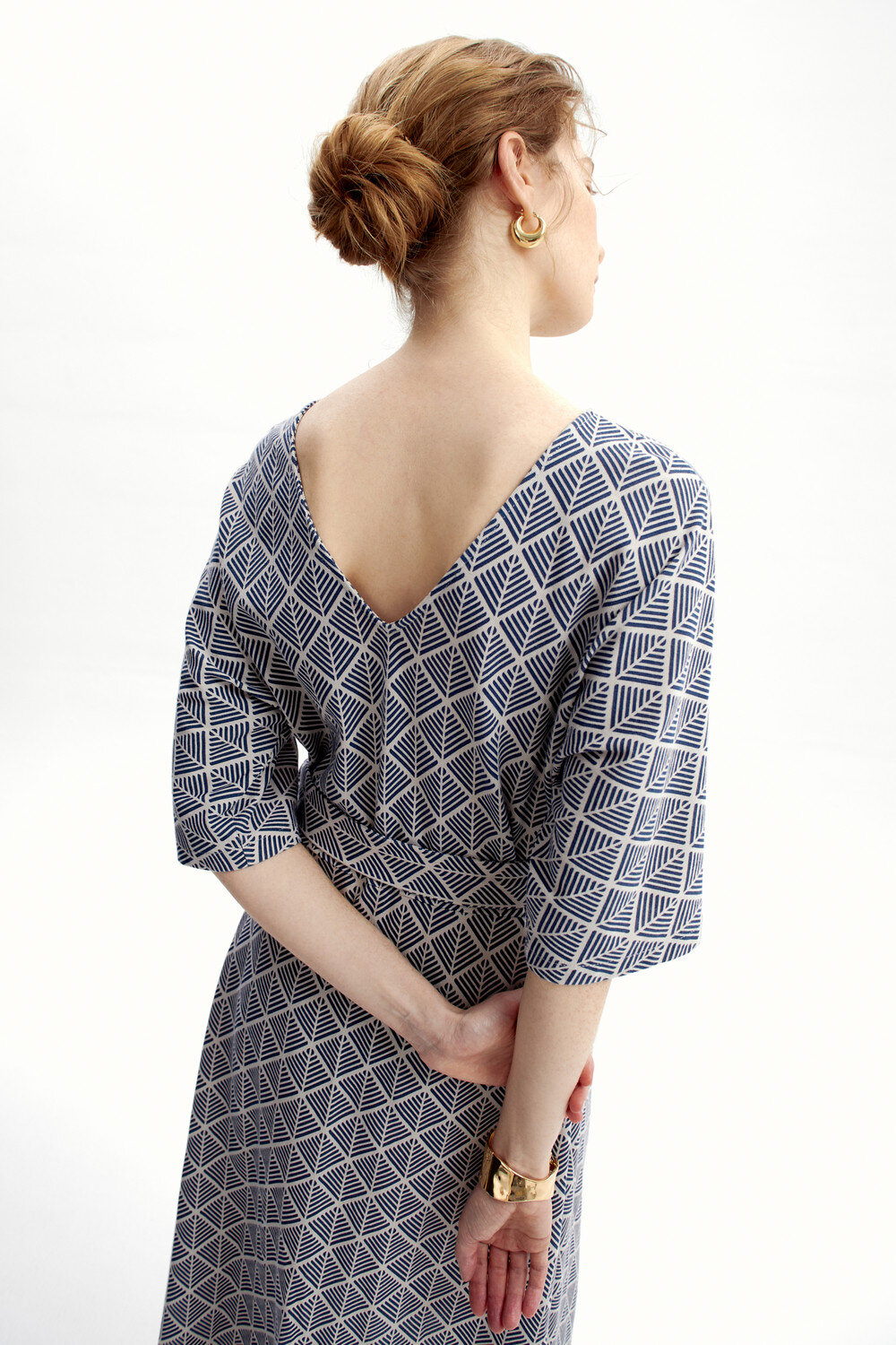 VERY NEAT Платье 568577 ЕВТ 5072 бежевый