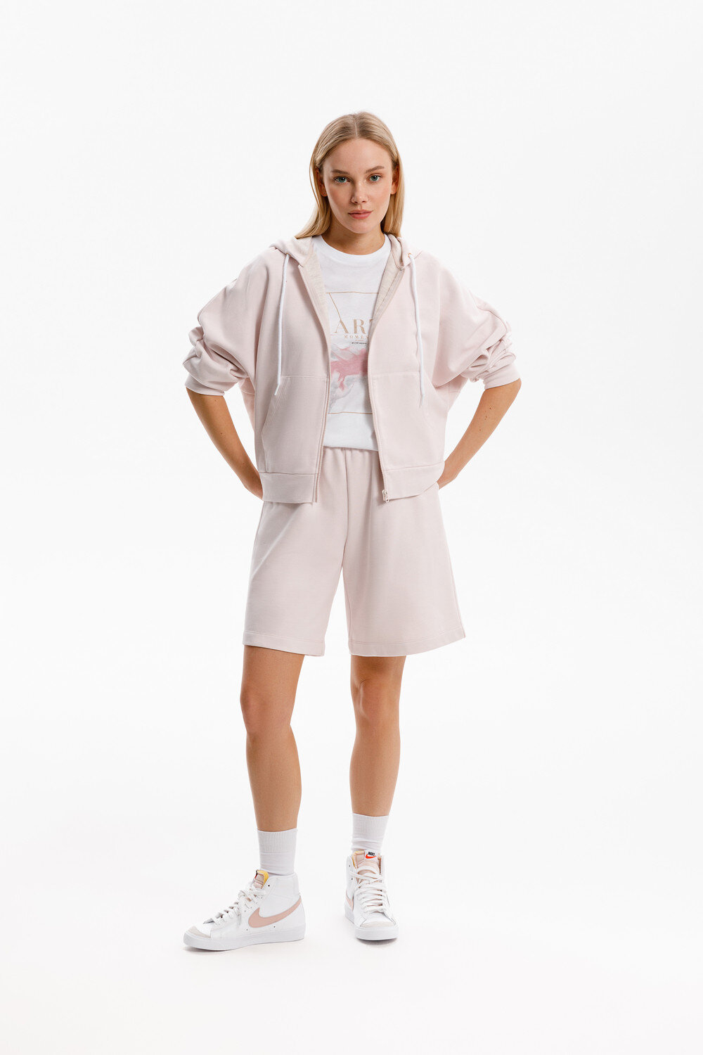 VERY NEAT Толстовка 568650 ЕВТ 3312 розовый