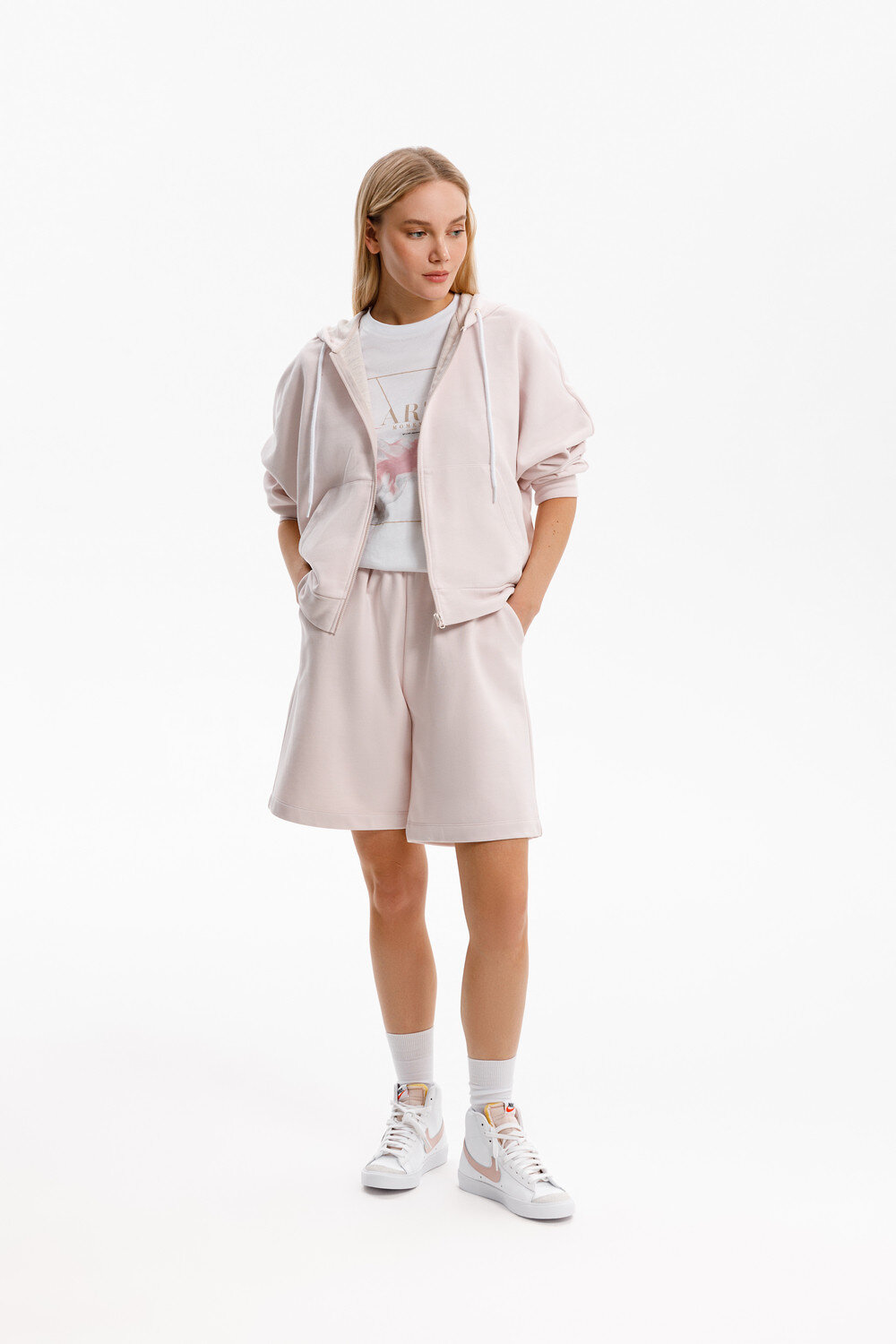 VERY NEAT Толстовка 568650 ЕВТ 3312 розовый