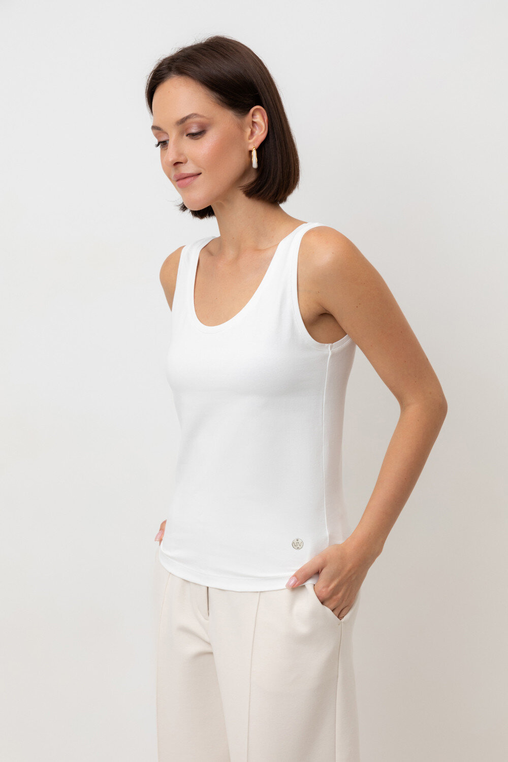 VERY NEAT Топ 568655 ЕВТ 3299 бежевый