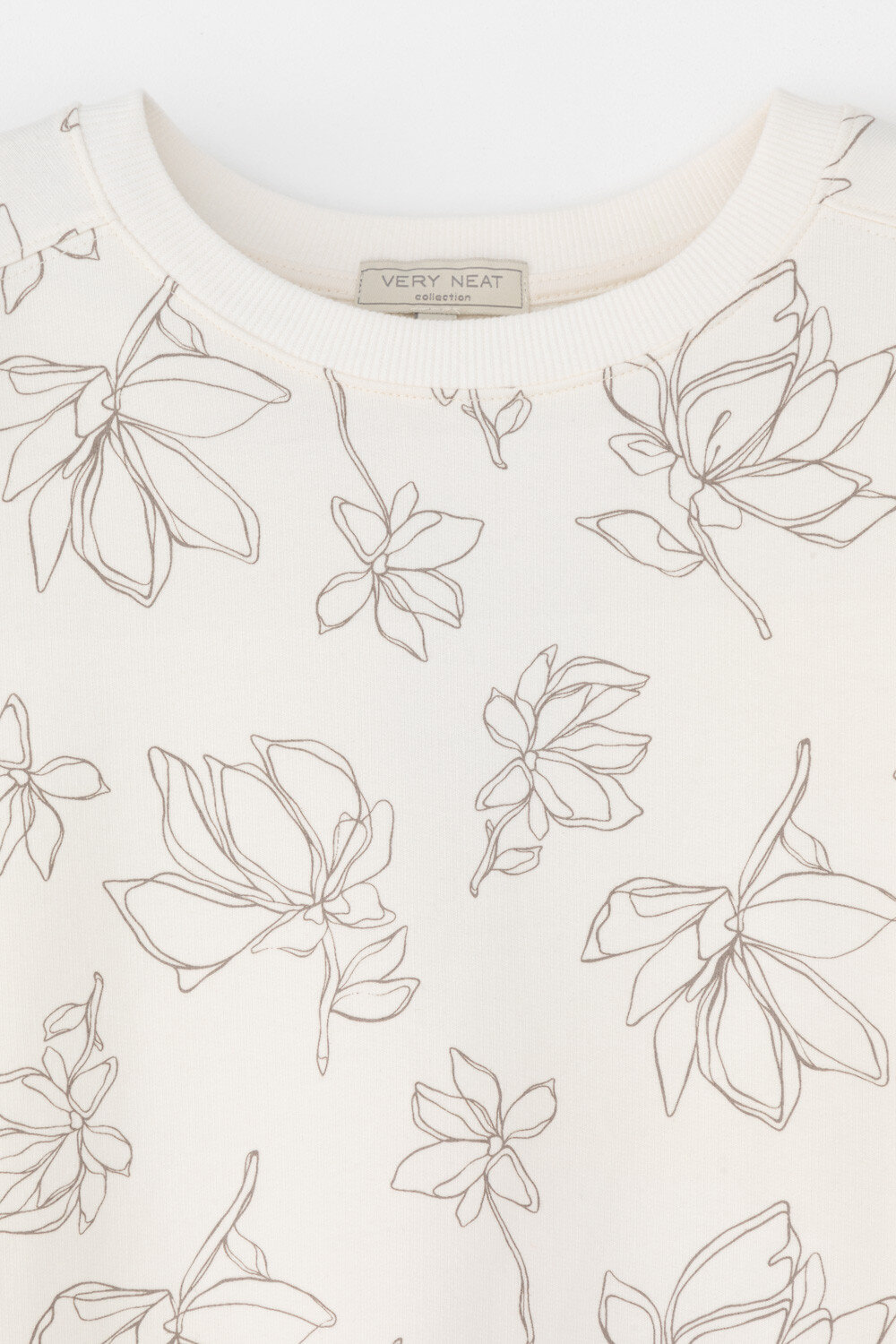 VERY NEAT Свитшот 568682 ЕВТ 3303 бежевый