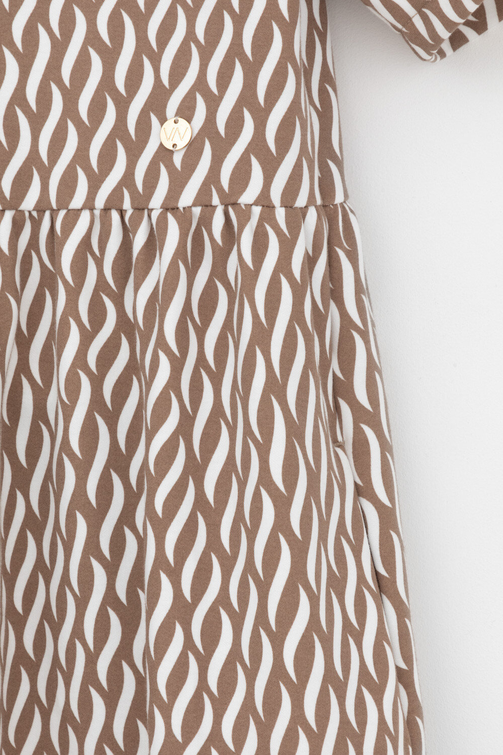 VERY NEAT Платье 568688 ЕВТ 5071 бежевый