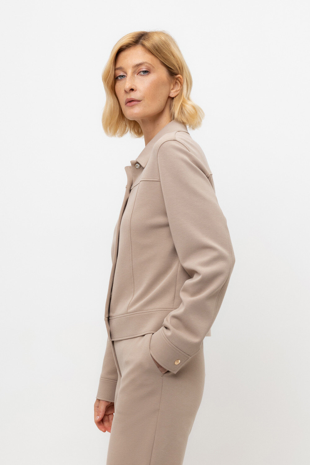 VERY NEAT Жакет 568694 ЕВТ 3298 бежевый