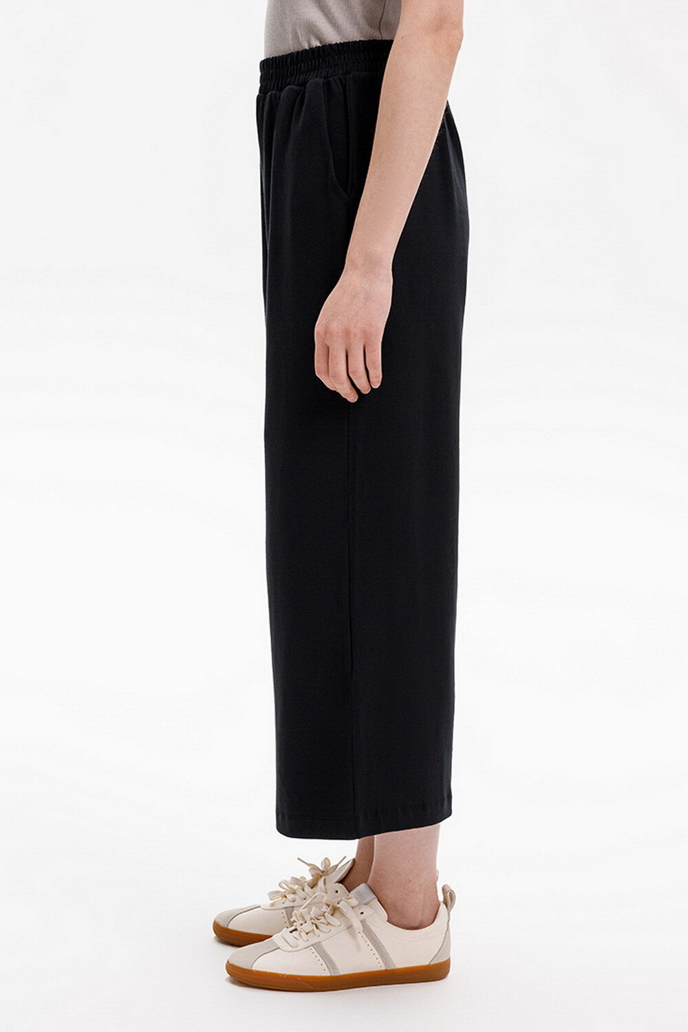 VERY NEAT Брюки 568697 ЕВТ 4146 черный3