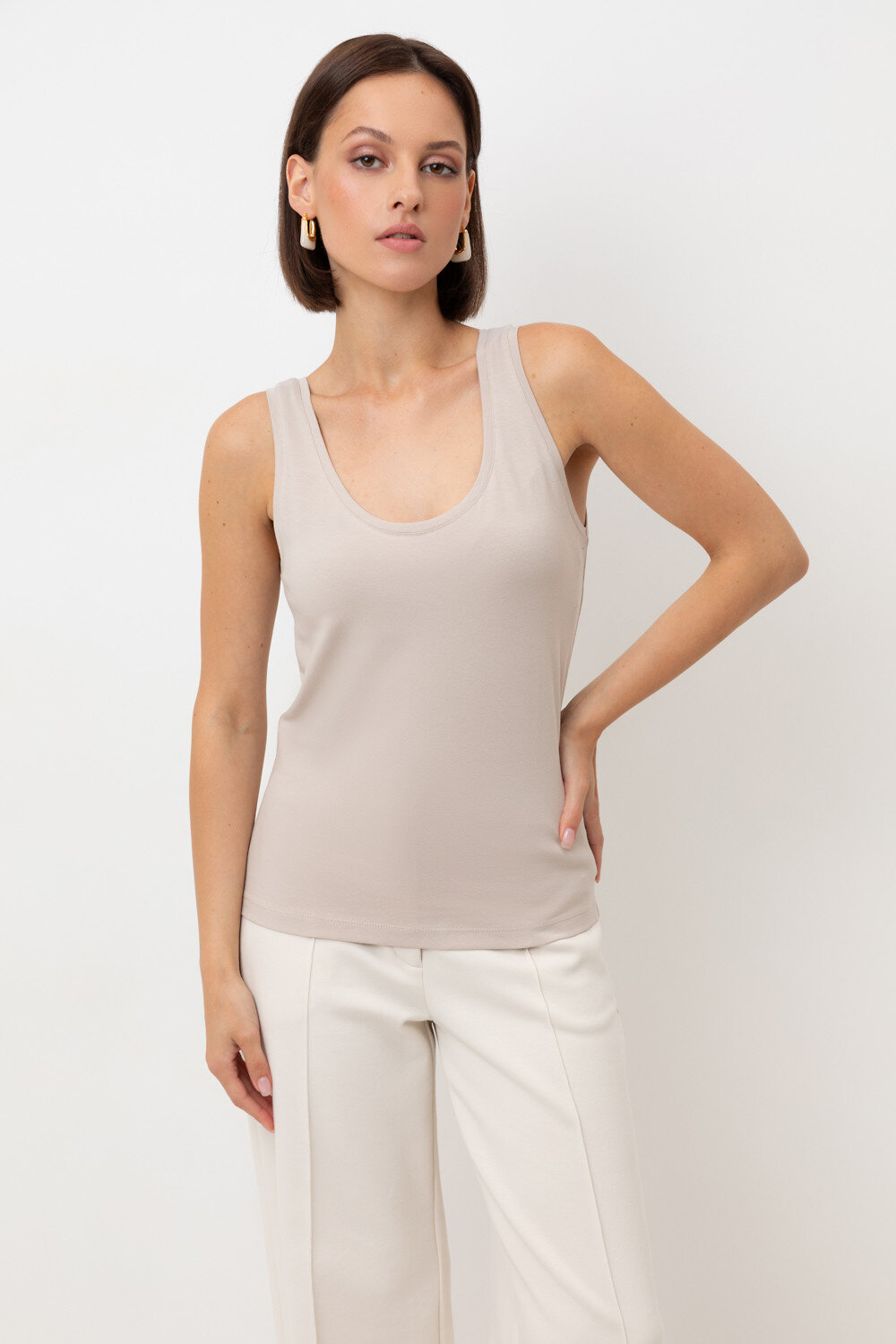 VERY NEAT Топ 568720 ЕВТ 3299 светло-бежевый