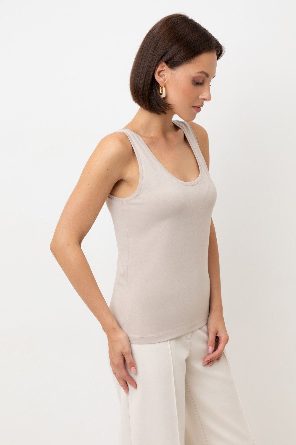 VERY NEAT Топ 568720 ЕВТ 3299 светло-бежевый