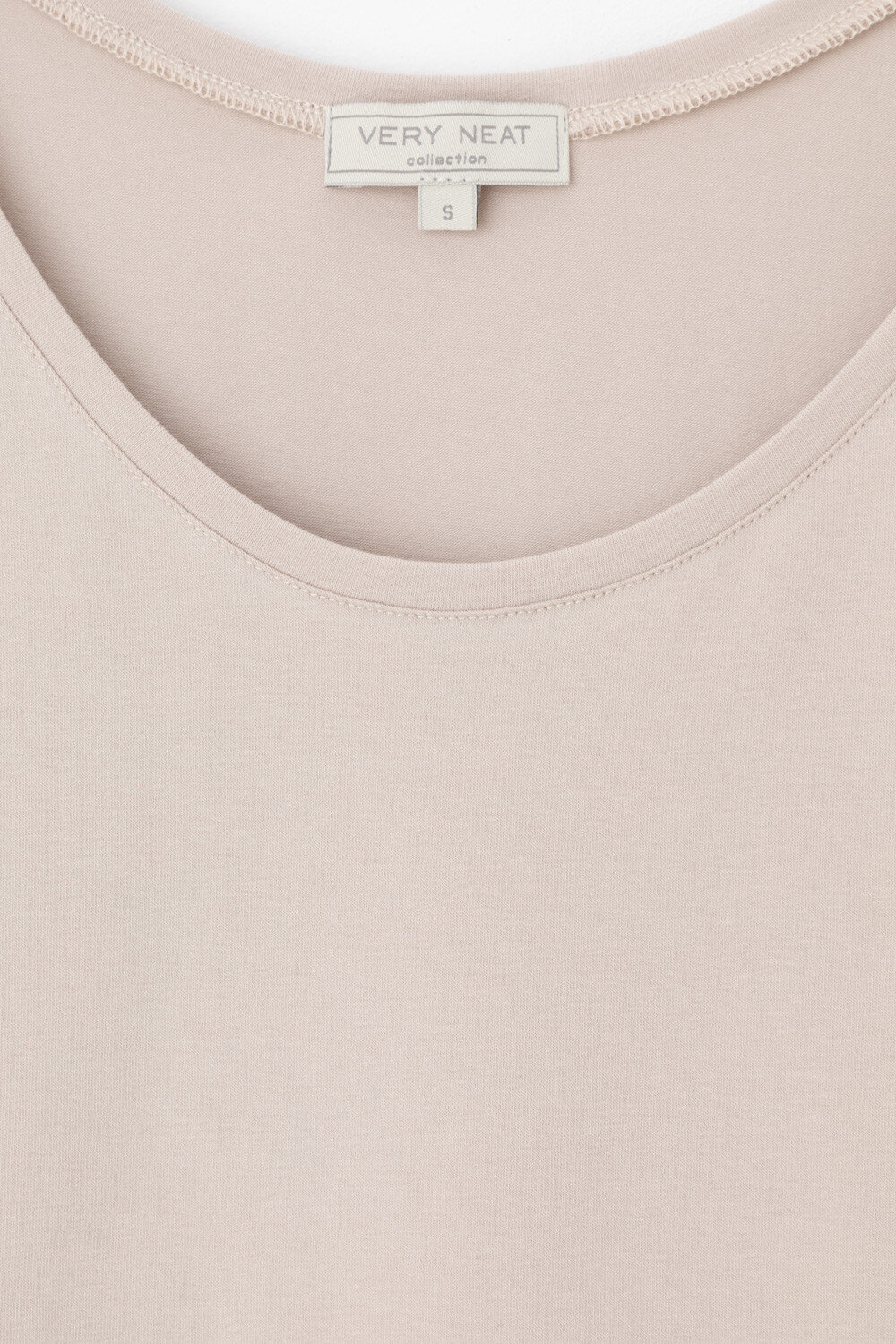 VERY NEAT Топ 568720 ЕВТ 3299 светло-бежевый