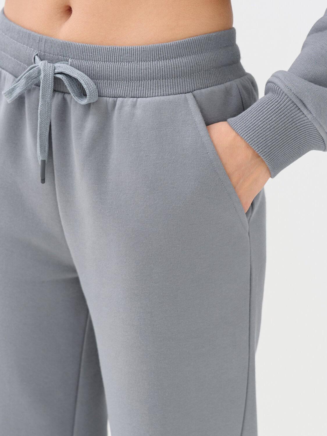 Omsa Брюки 569188 OmD 3235С Брюки джоггеры жен. утепленные, CO+PE Grigio (Серый)