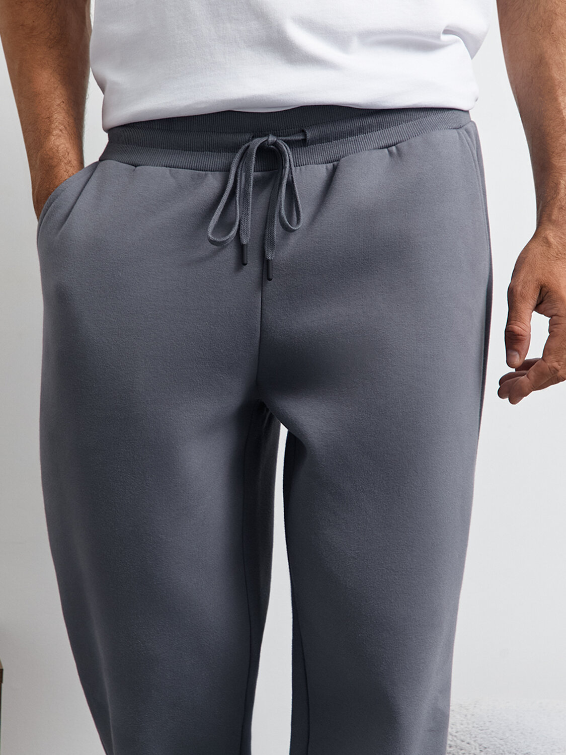 Omsa Брюки 569189 OmU 3235С Брюки джоггеры муж. утепленные, CO+PE Grigio (Серый)