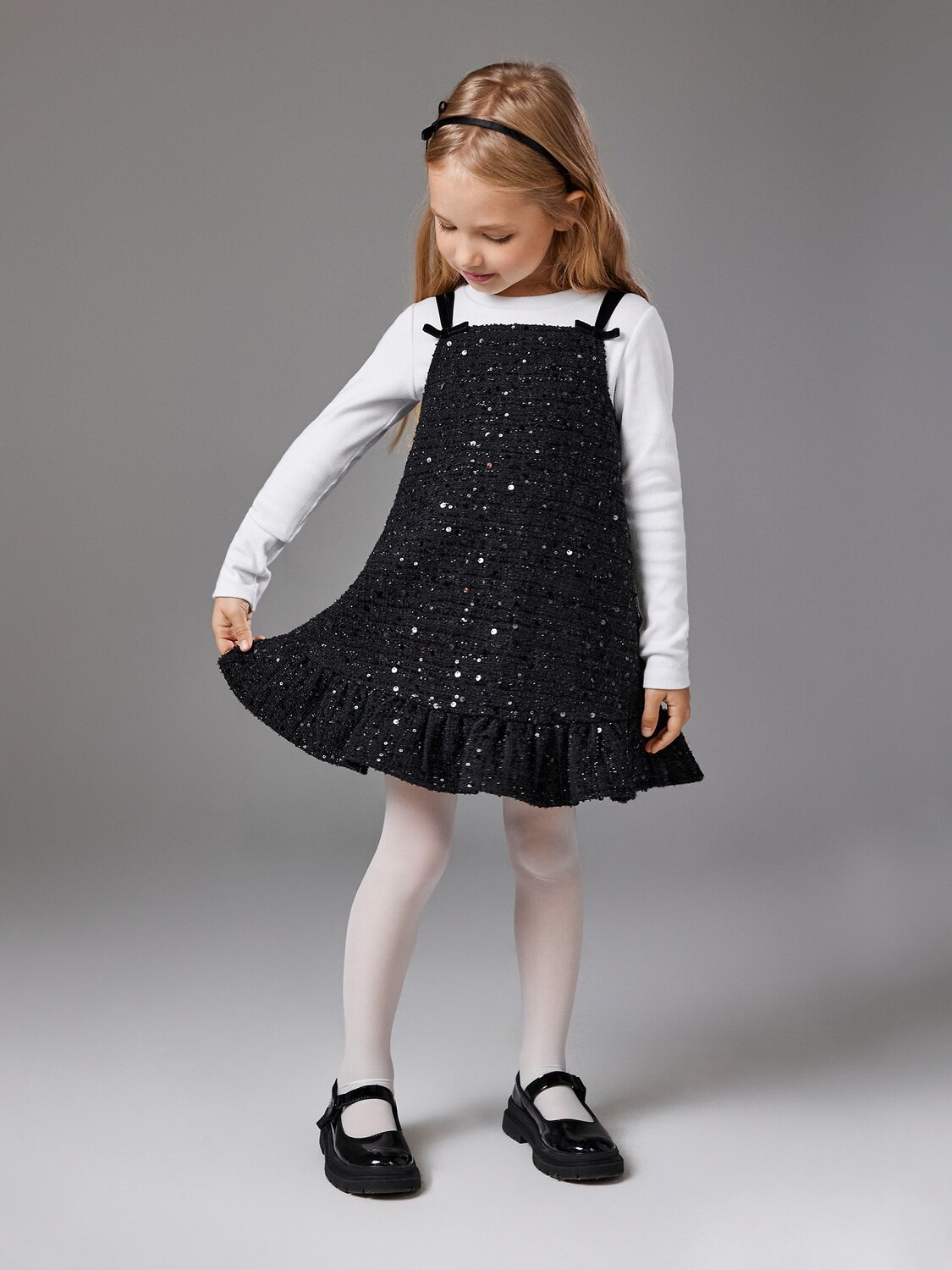 Acoola Платье 569266 20220200881 черно-белый