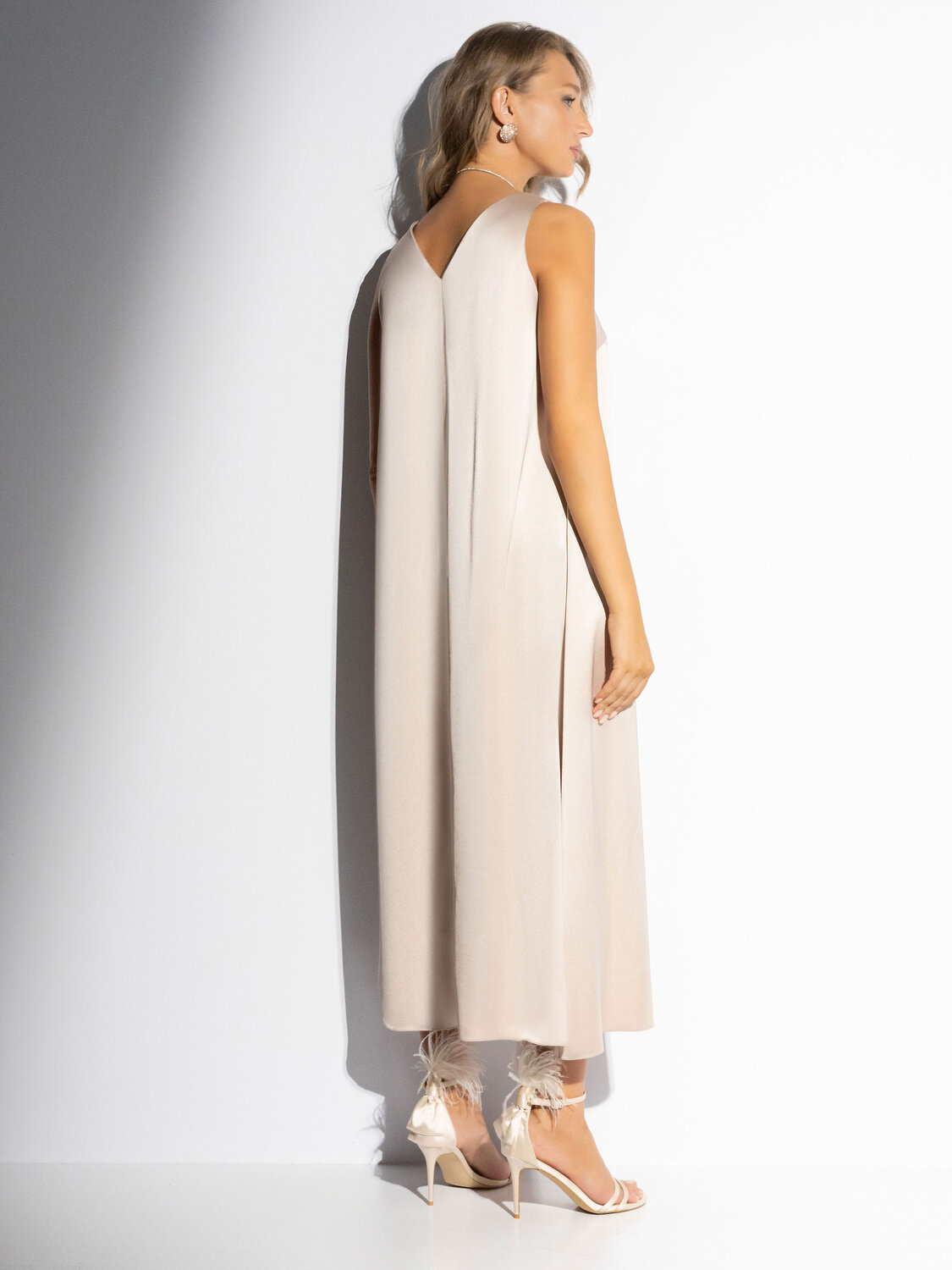 CHARUTTI Платье 569448 12359 Бежевый