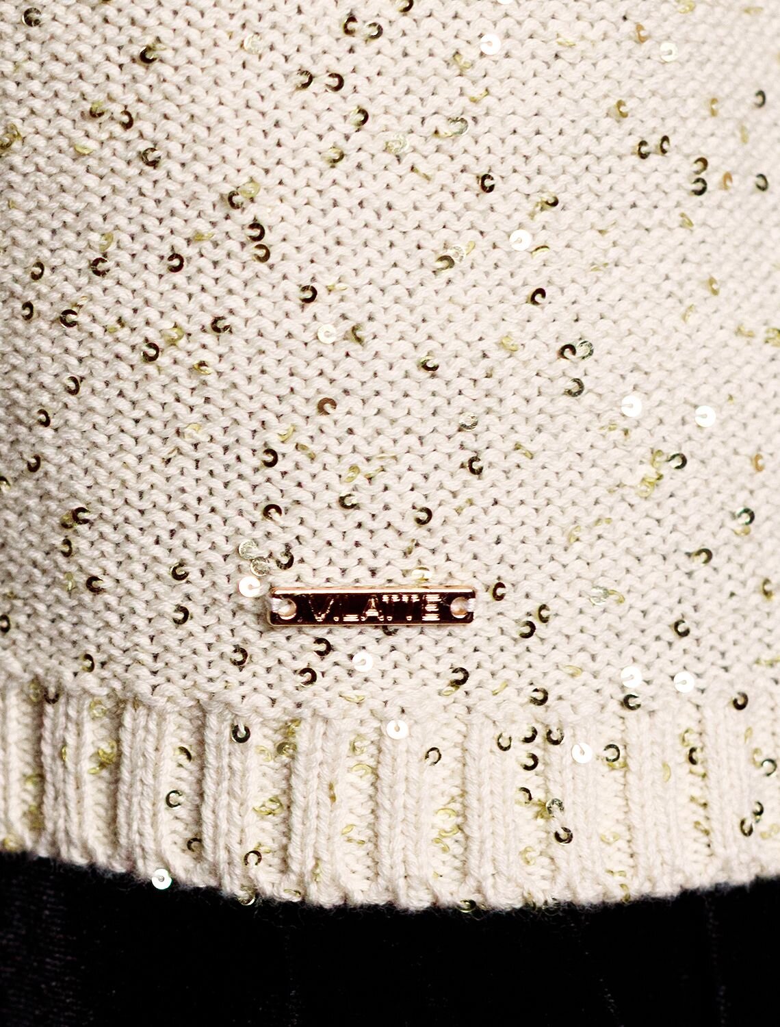 VILATTE Джемпер 569470 D39.367 бежевый