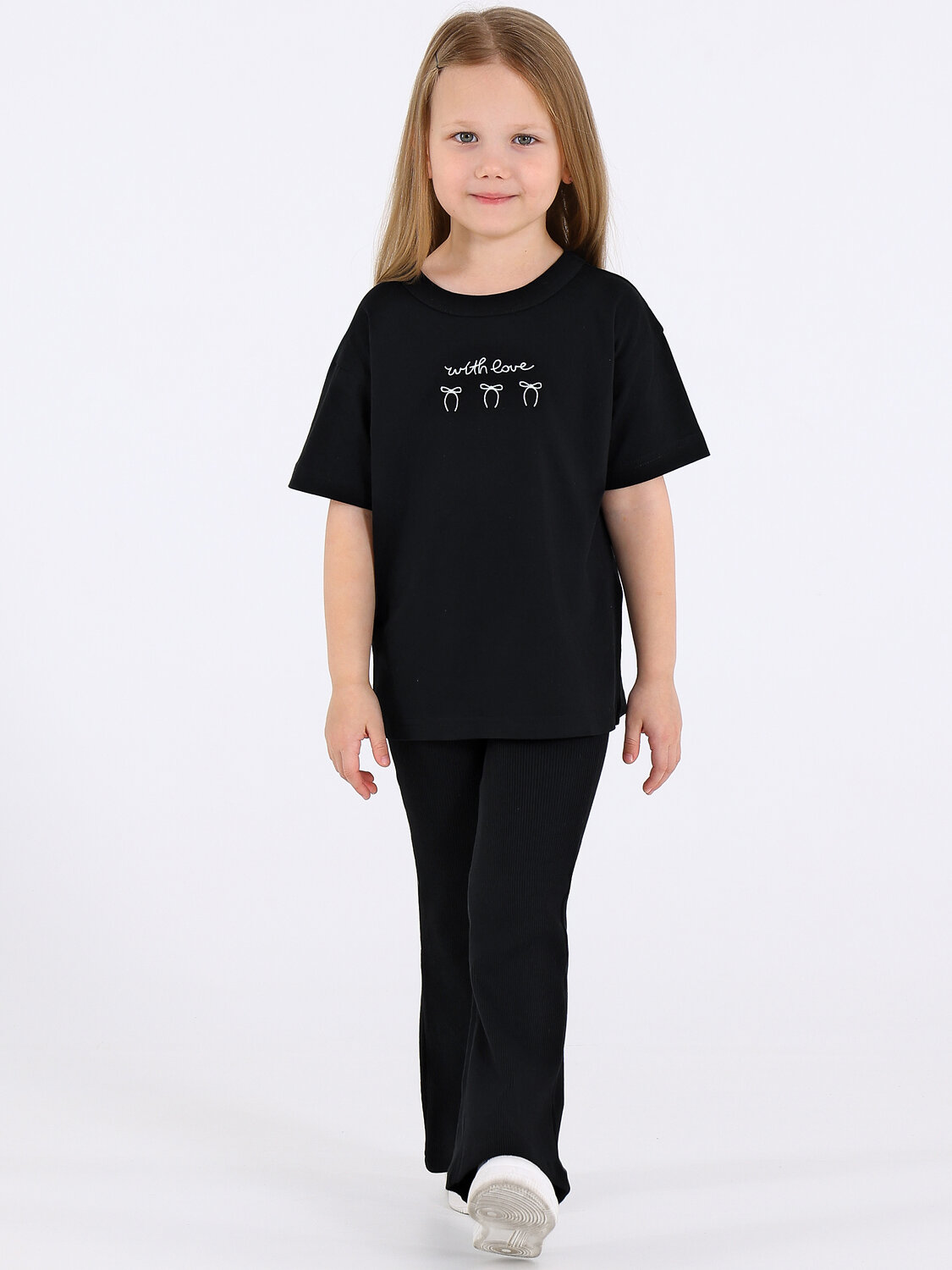 Апрель Комплект 569727 2ДФБ5915023 черный