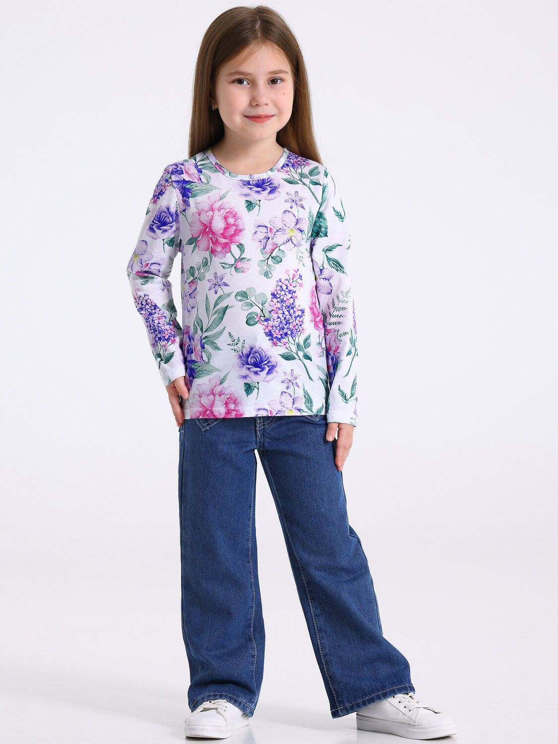 Апрель Лонгслив 569736 1ДДЛД3568001н гортензия и сирень на белом