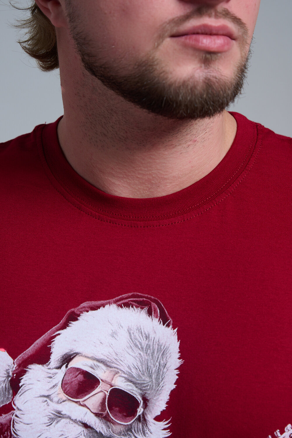 Натали Футболка 569812 8581 бордо+Д мороз с гитарой