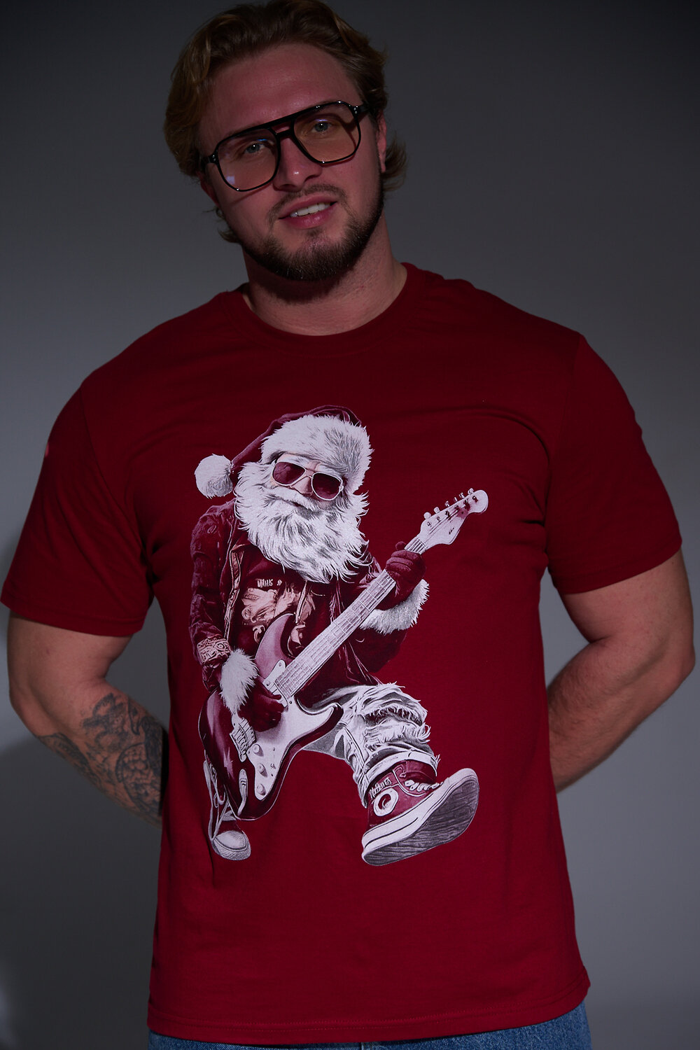 Натали Футболка 569812 8581 бордо+Д мороз с гитарой