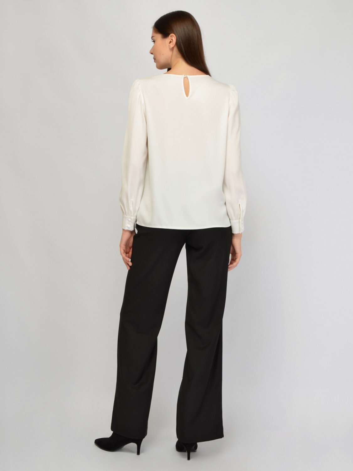 VISERDI Блузка 570402 10445-мол 1451165 молочный