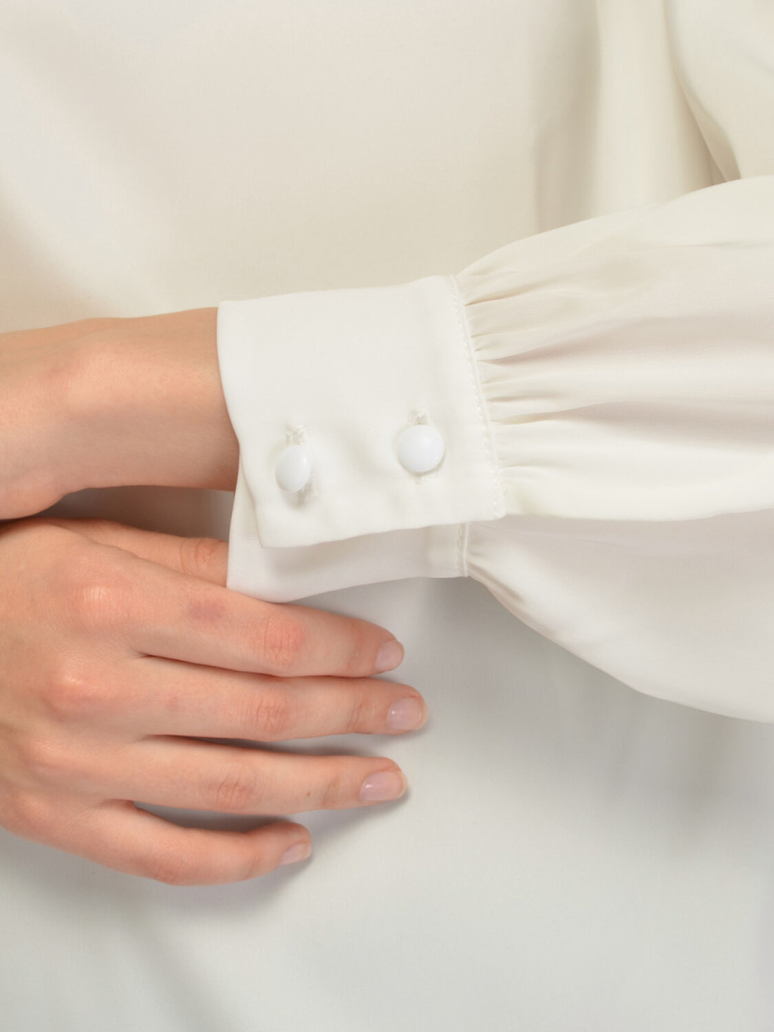 VISERDI Блузка 570402 10445-мол 1451165 молочный