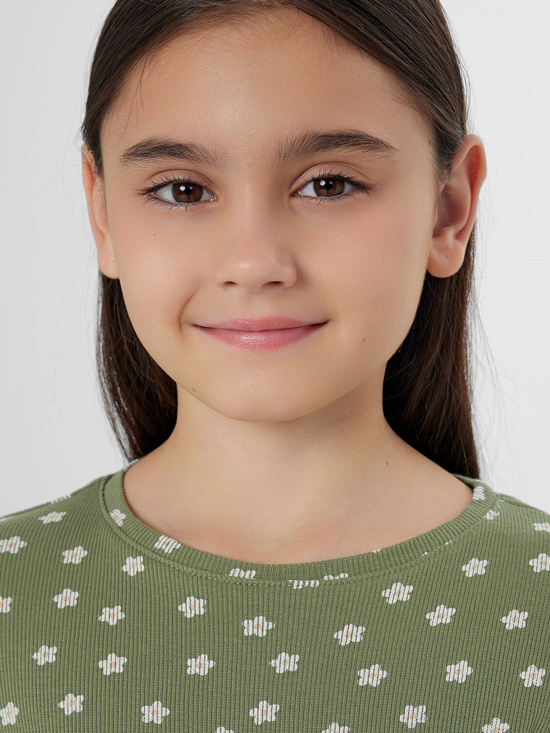 MARK FORMELLE Джемпер 570563 127885 ромашки на зеленом