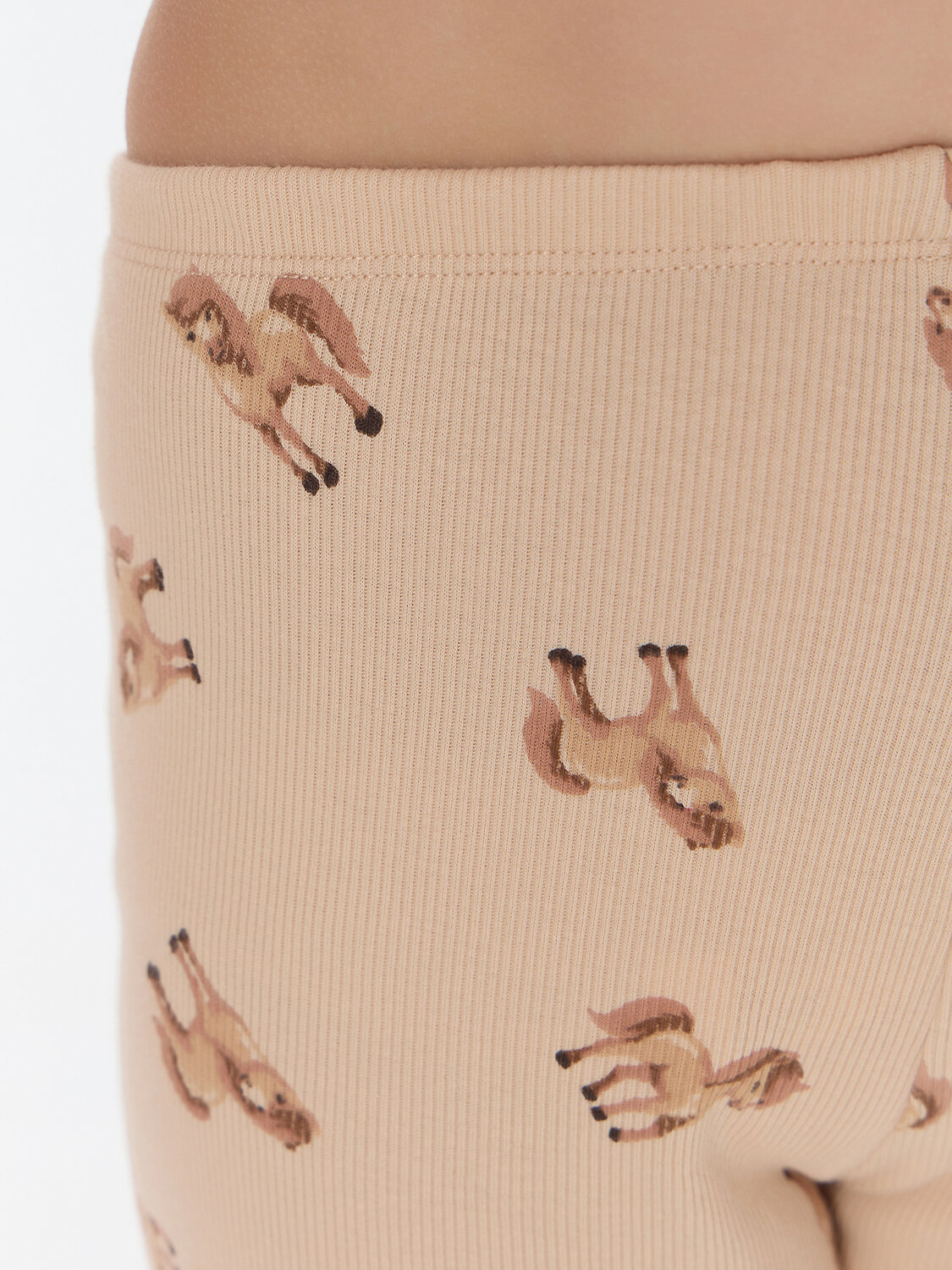 MARK FORMELLE Комплект 570730 567753 бежевый +лошадки на бежевом