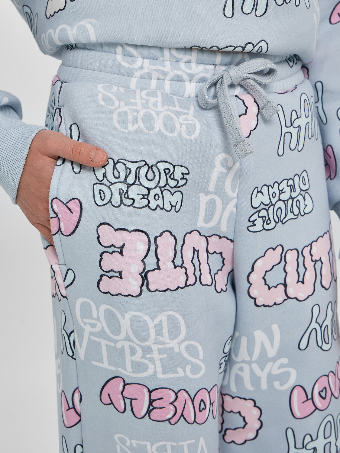 MARK FORMELLE Комплект 570756 397743 надписи на нежно -голубом