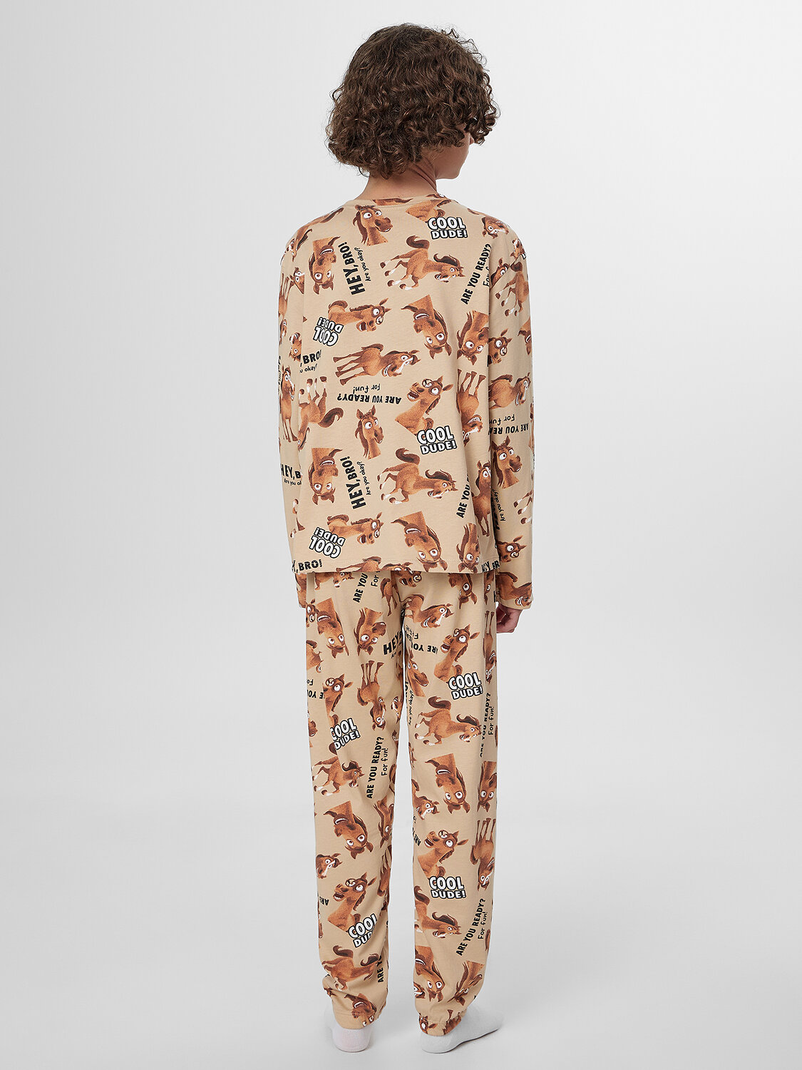 MARK FORMELLE Комплект 570762 563323 лошади на ирландском креме