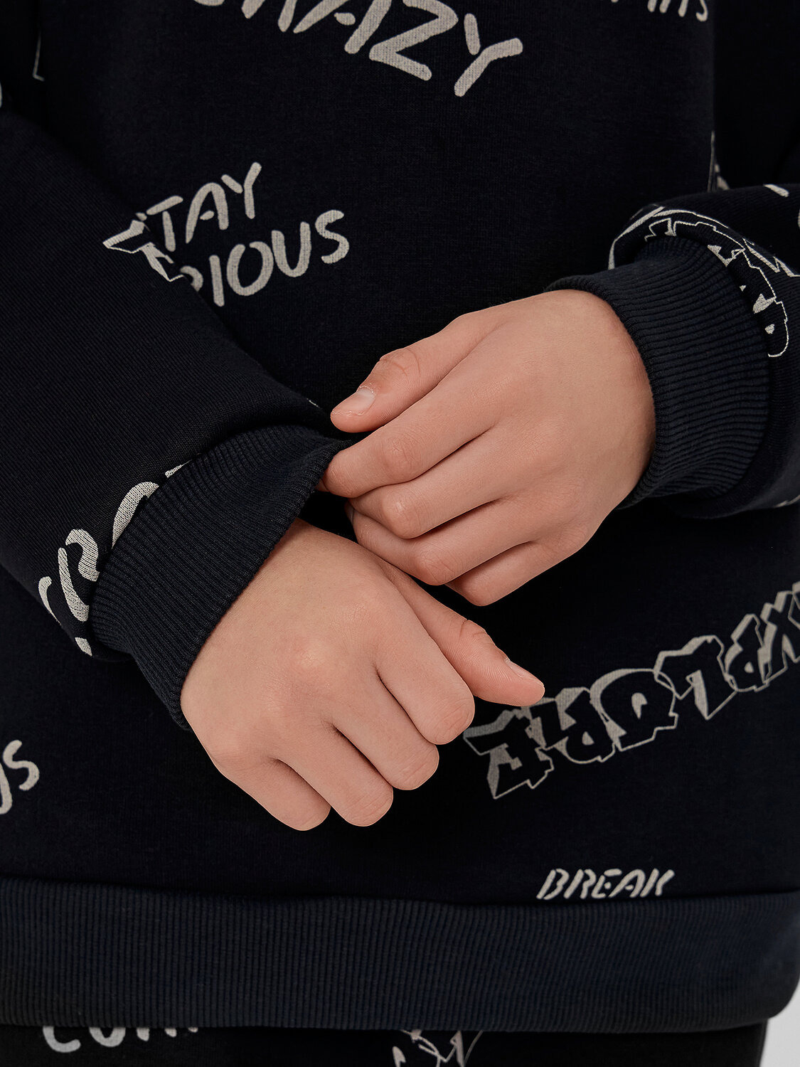 MARK FORMELLE Комплект 570786 393336 надписи на черном