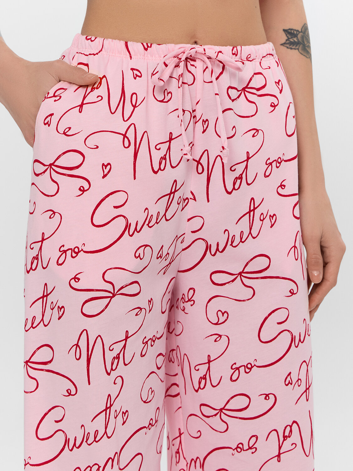 MARK FORMELLE Брюки 570797 532410 текст на розовом