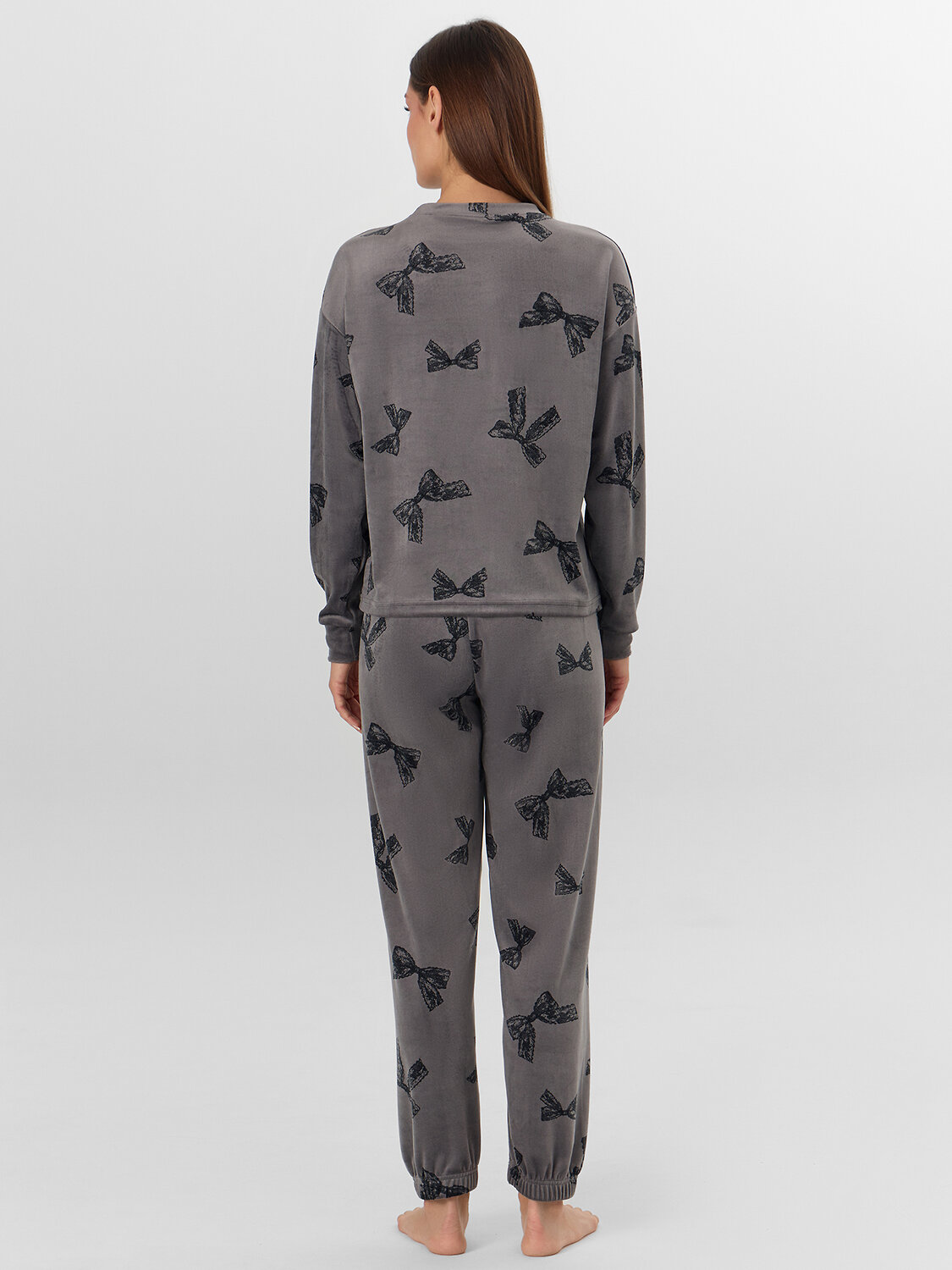 MARK FORMELLE Комплект 570829 592618 бантики на сером