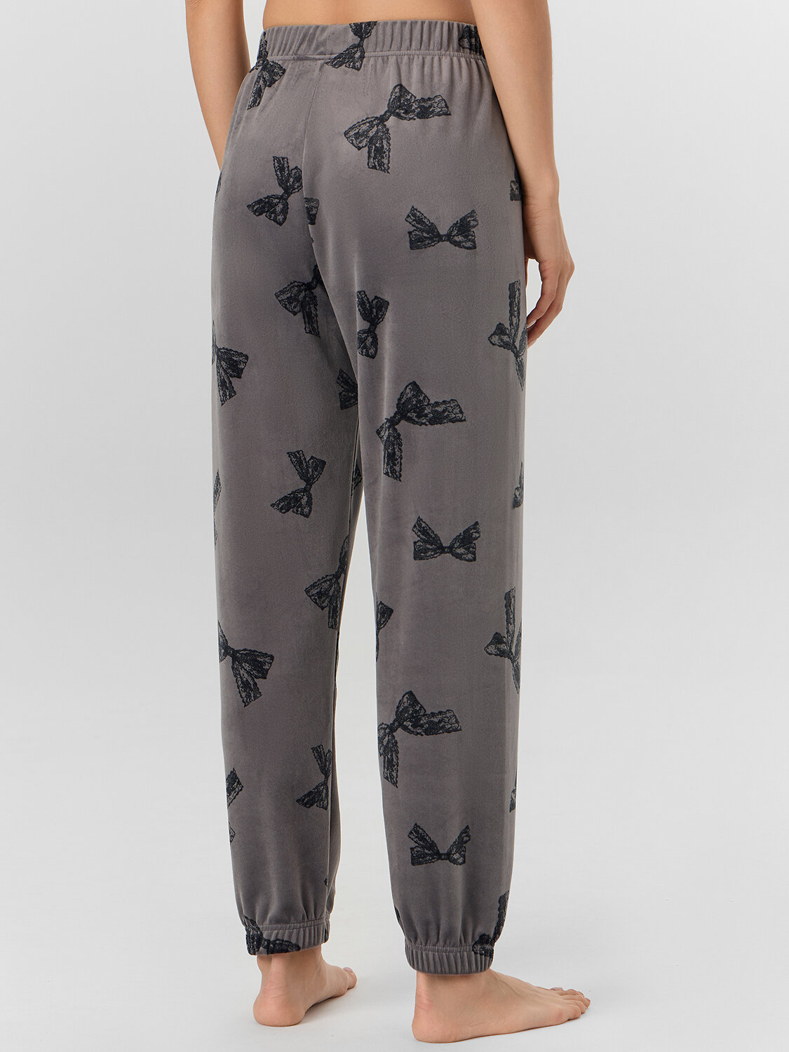 MARK FORMELLE Комплект 570829 592618 бантики на сером