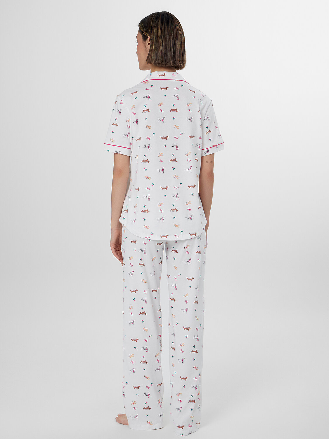 MARK FORMELLE Комплект 570870 592523-1 собачки на белом