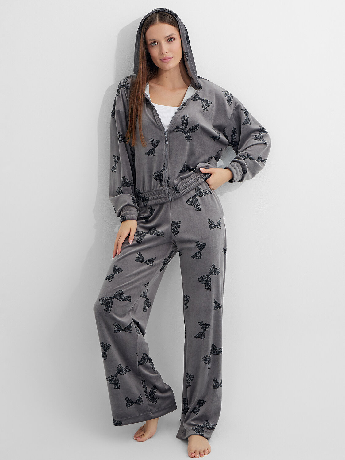 MARK FORMELLE Комплект 570883 592632 бантики на сером