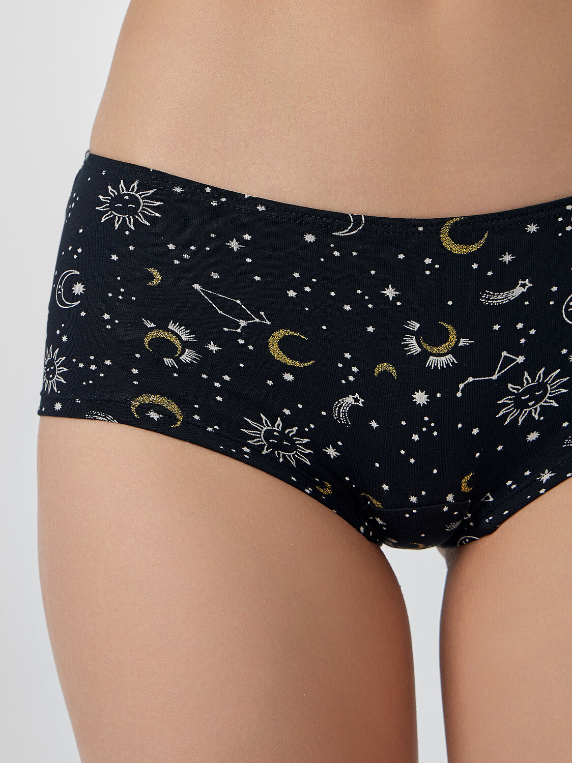 MARK FORMELLE Комплект 570887 442202 черный +созвездие на черном