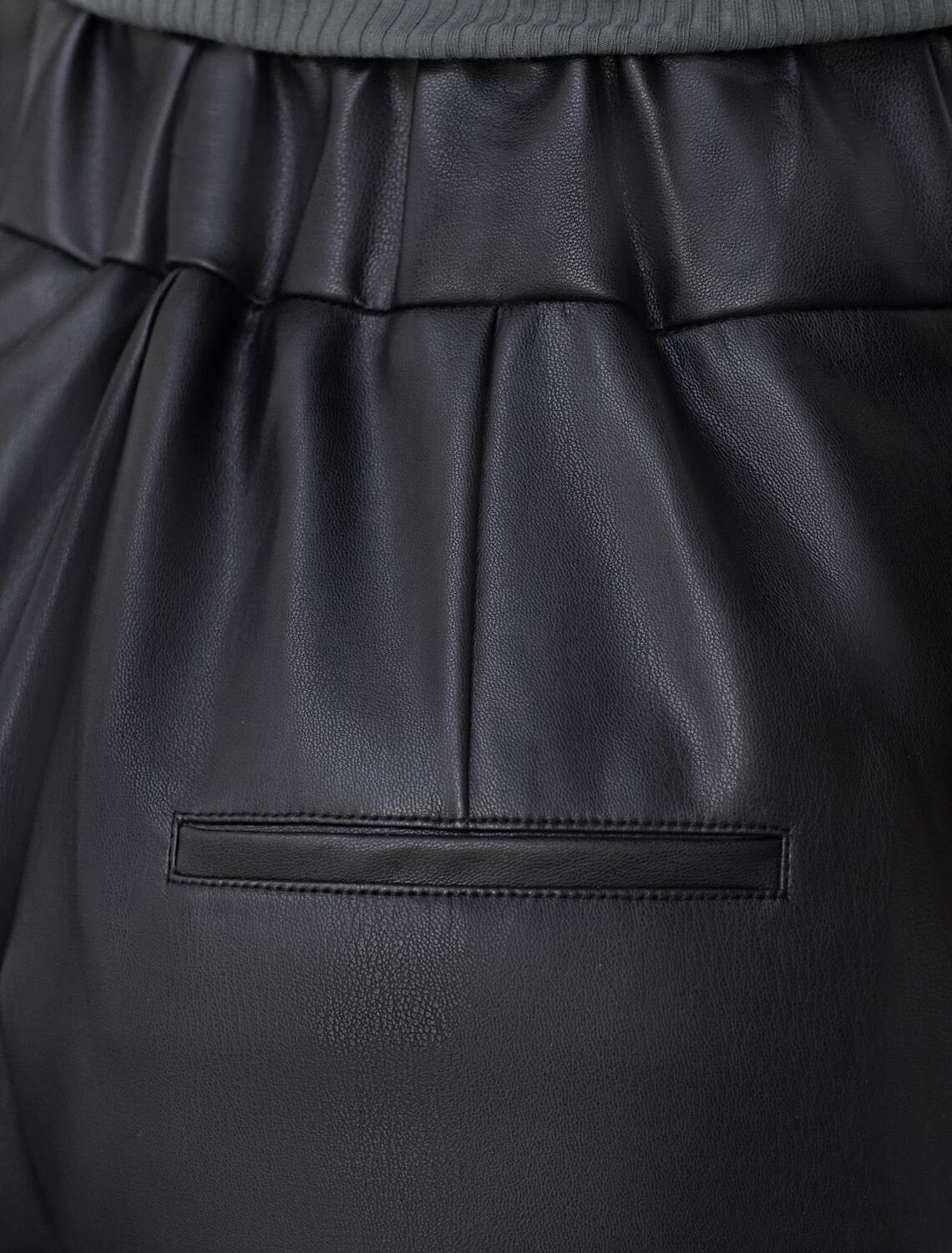 VILATTE Брюки 570898 D24.272 черный