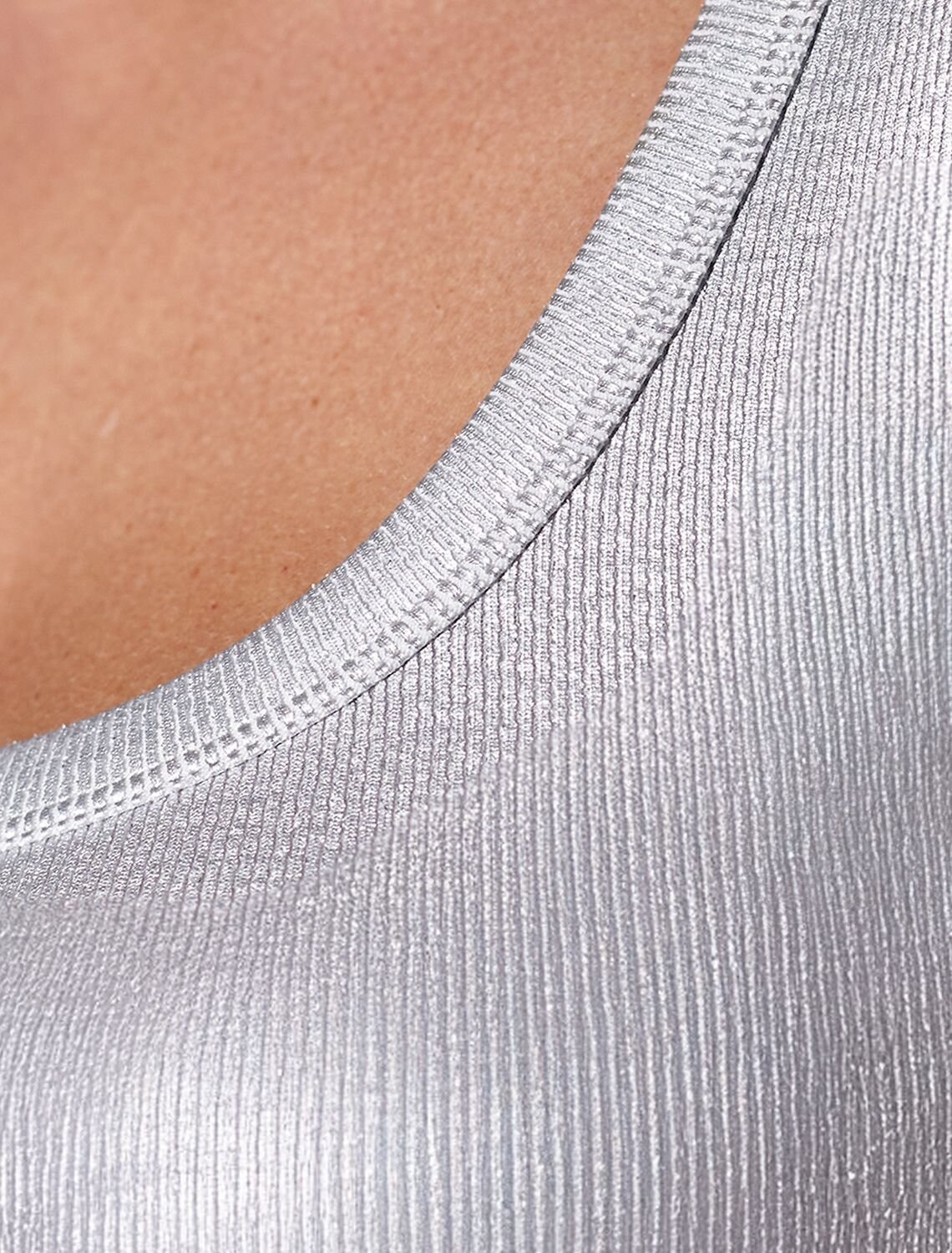 VILATTE Футболка 570922 D49.120 матовое серебро