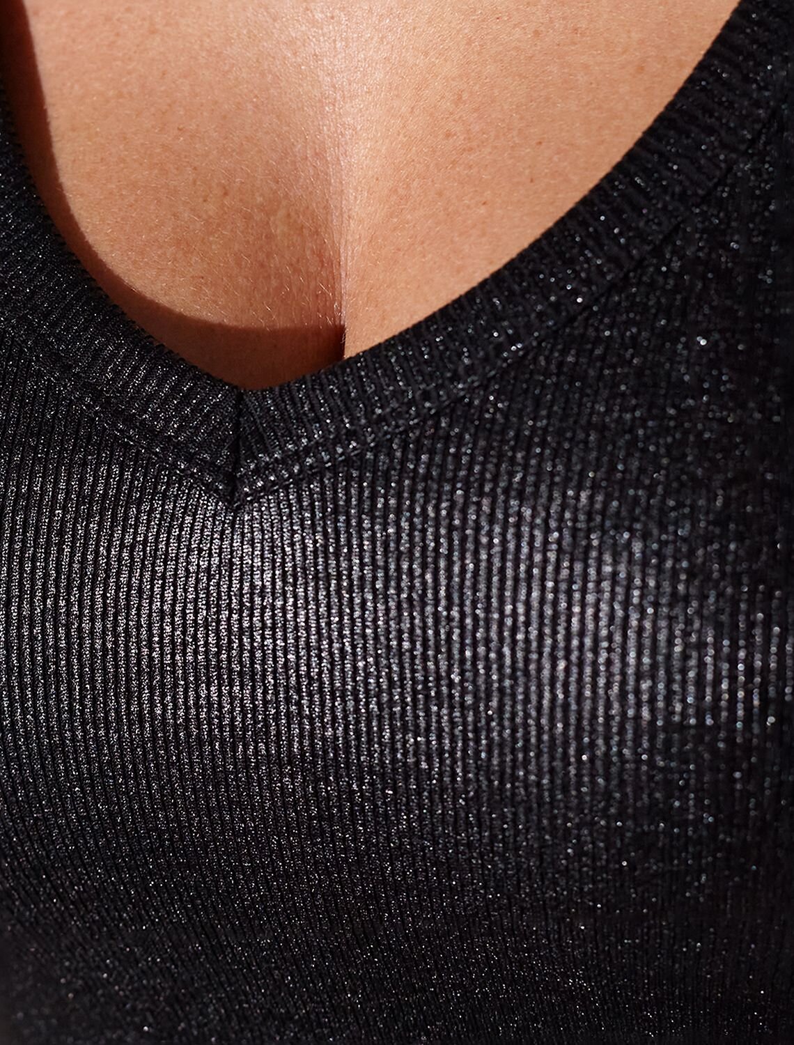 VILATTE Футболка 570928 D49.121 черный