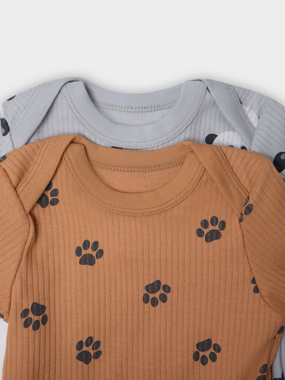 MARK FORMELLE Боди детское 571008 13018-2 пандочки на сером +лапки на охре