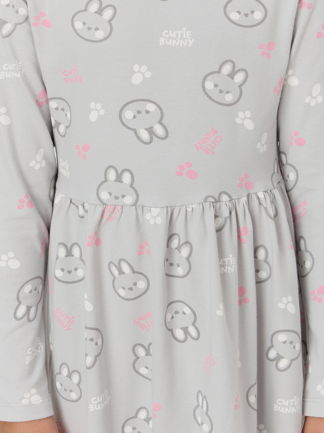 MARK FORMELLE Платье 571062 157778 кролики на св.сером