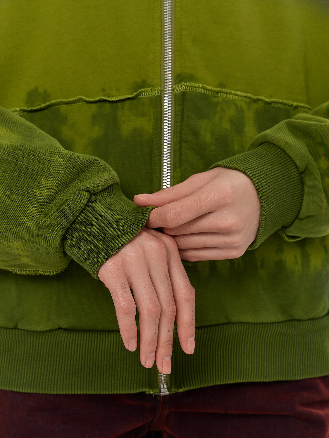 MARK FORMELLE Толстовка 572253 172138 грязно -оливковый +печать