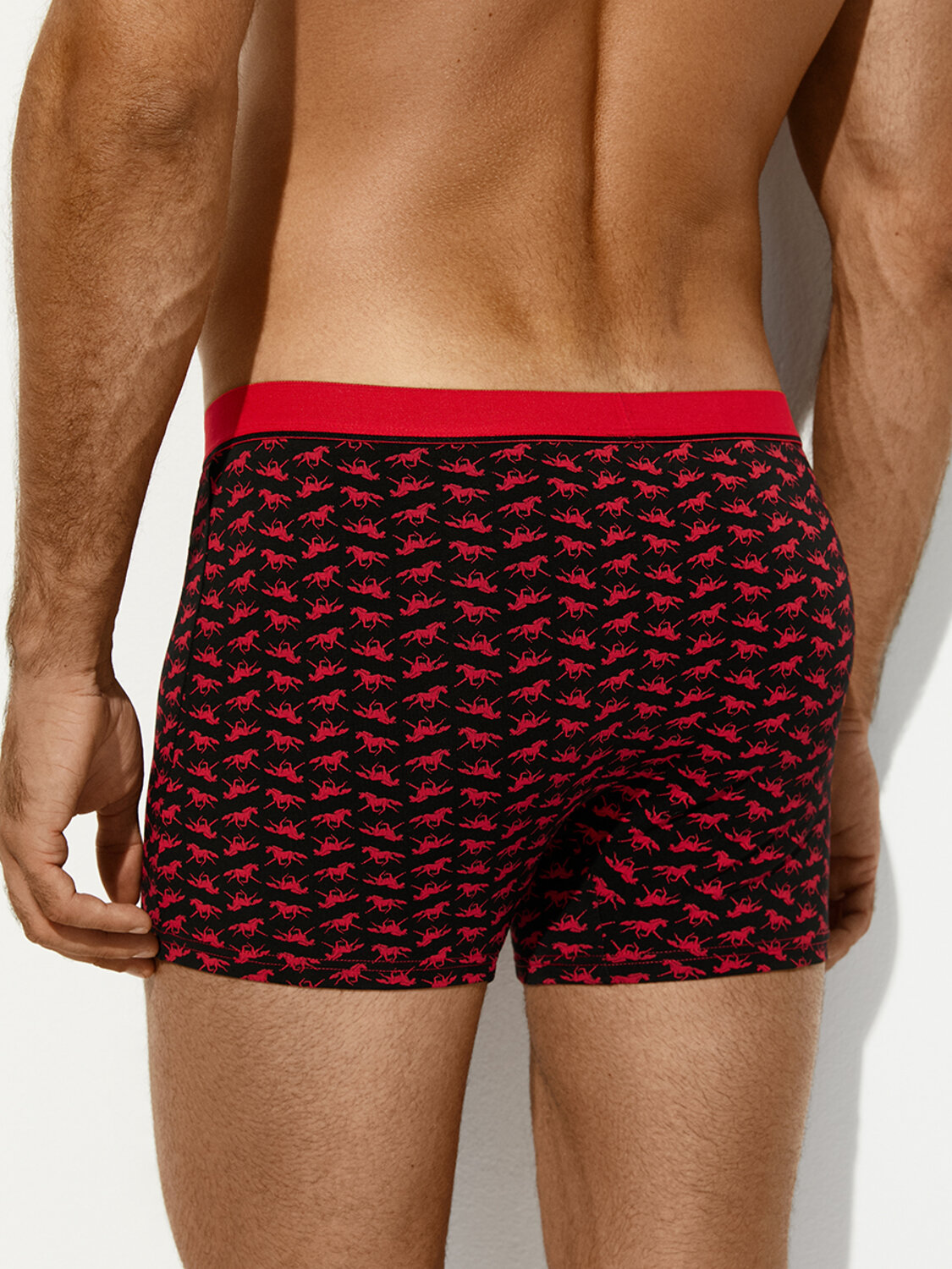 Omsa Трусы 572355 OmU 1234-25B New Year Боксеры муж. с откр.резинкой, CO Nero/Rosso (Черный)