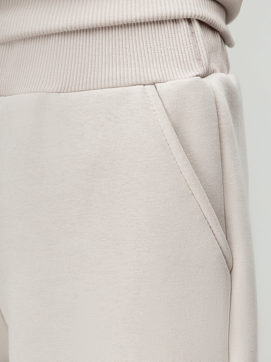 Bodo Костюм 572497 11-569MU жемчужный