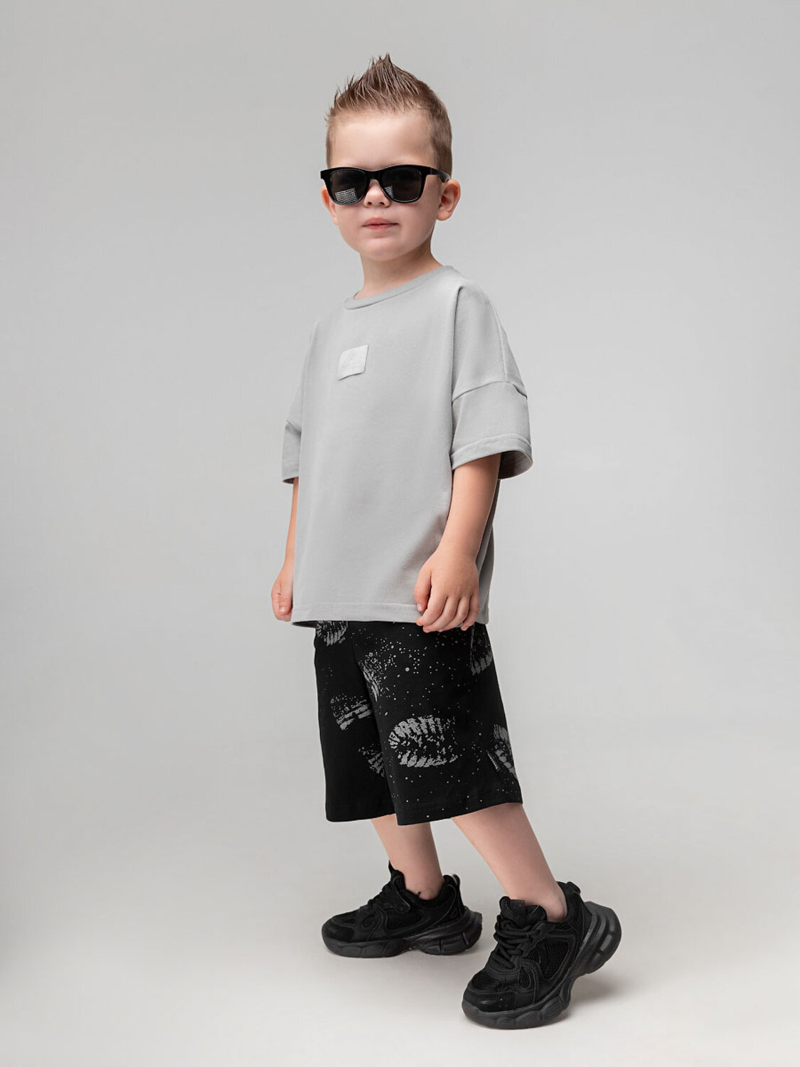 Bodo Шорты 572504 8-78МU черный (светло-серый)