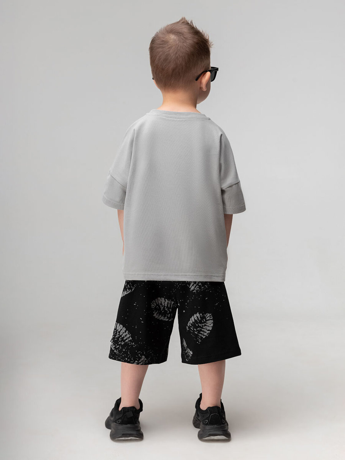 Bodo Шорты 572504 8-78МU черный (светло-серый)